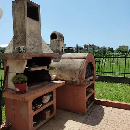 Lägenhet La Casa Tra E Mare *