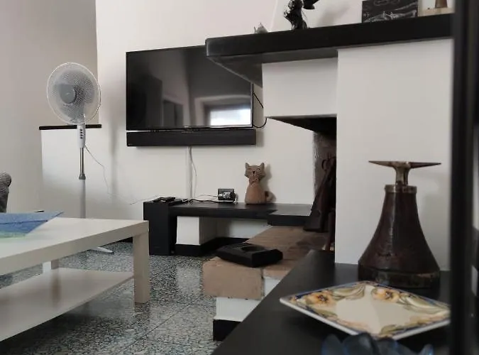 La Casa Tra E Mare Apartment *